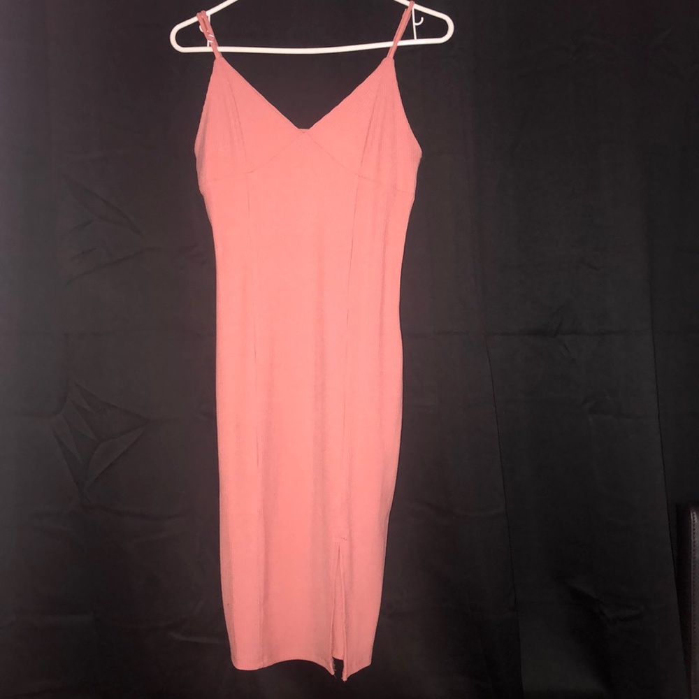 V cut dress